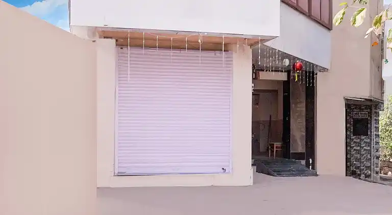 Ferienhaus in Kalyan East