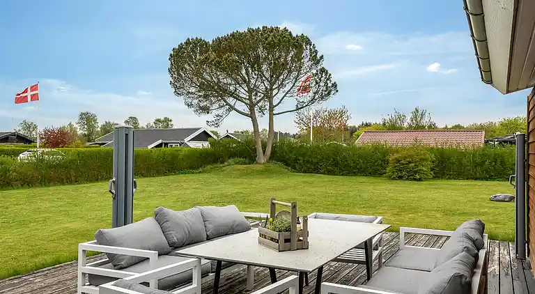 Familjevänligt aktivitetshus nära havet