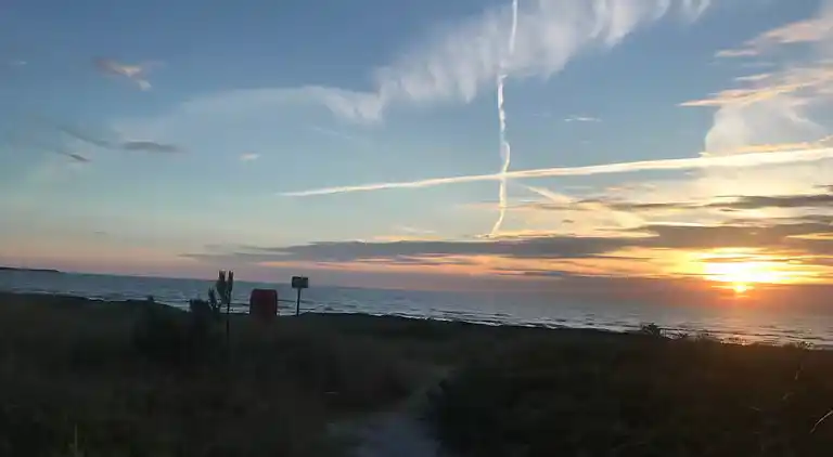 Skønt nyere sommerhus 4 minutter fra stranden