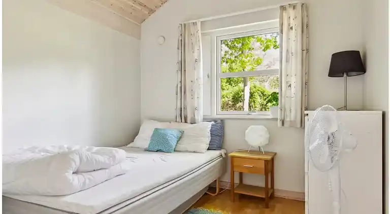 Skønt nyere sommerhus 4 minutter fra stranden