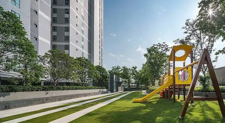 Tolle Lage mit Infinity-Pool - Zentral-Pattaya