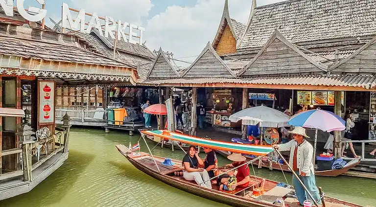 Tolle Lage mit Infinity-Pool - Zentral-Pattaya