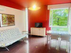 Spacious flat with large terrace-Beahost