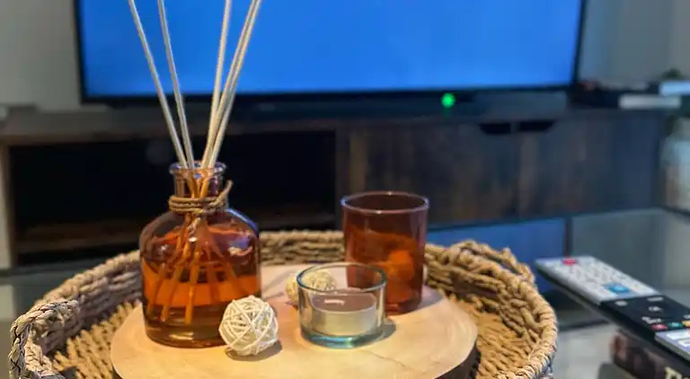 The Dyche-Parking-Local Attractions-Fast Wi-FI