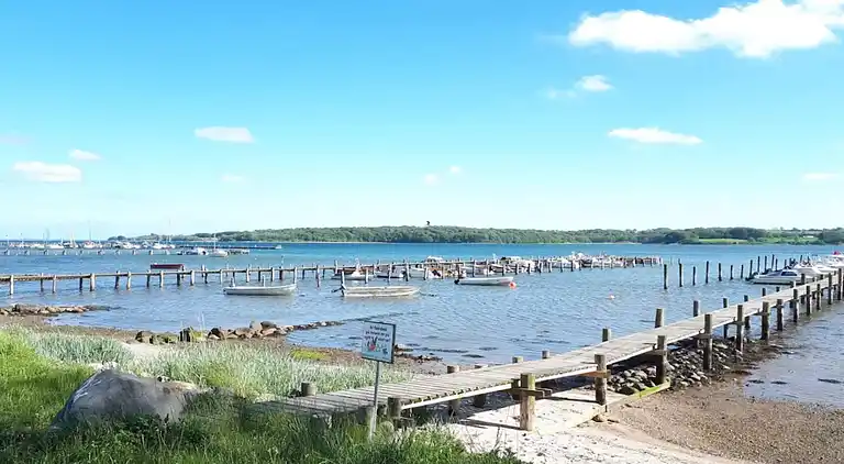 Sommerhus ved Sønderballe Strand