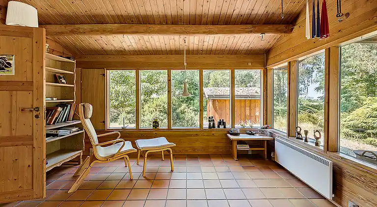 Klassisk sommerhus med udsigt over Arresø