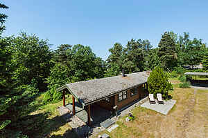 Classic summer house with Arresø view