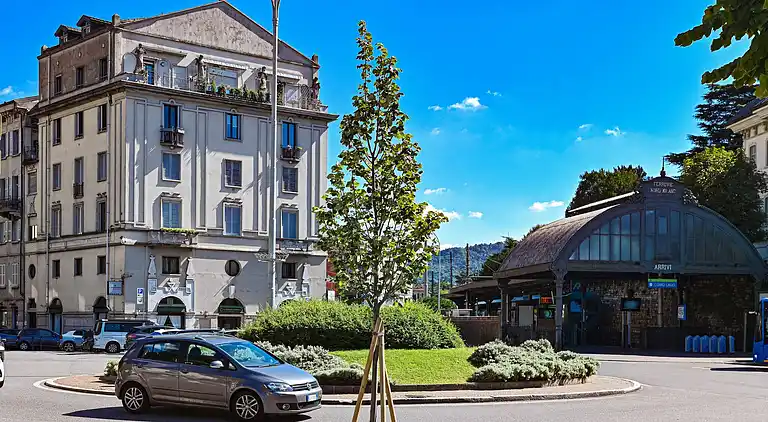 One & Only Apartment mit Seeblick im Zentrum von Como