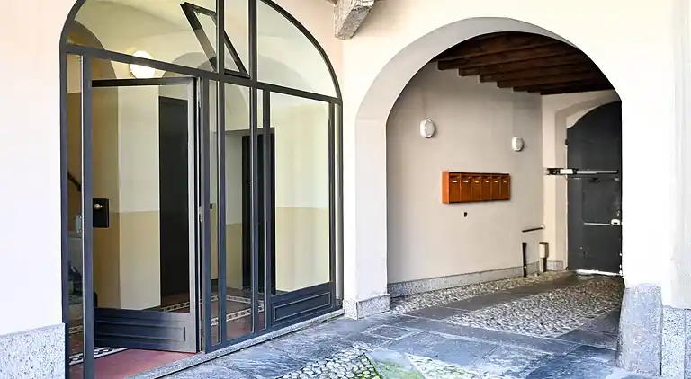 One & Only Apartment mit Seeblick im Zentrum von Como