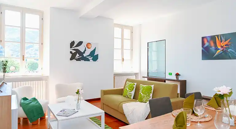 One & Only Apartment mit Seeblick im Zentrum von Como