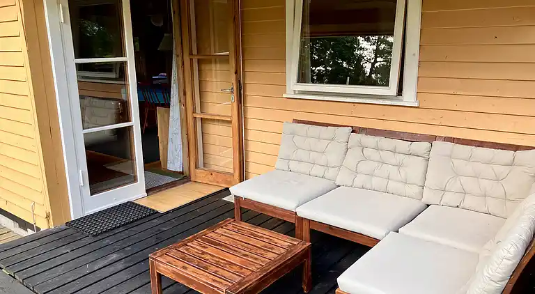 Sommerhushygge ikke langt fra strand og skov
