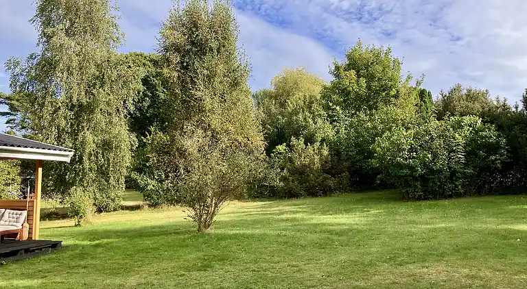 Sommerhushygge ikke langt fra strand og skov