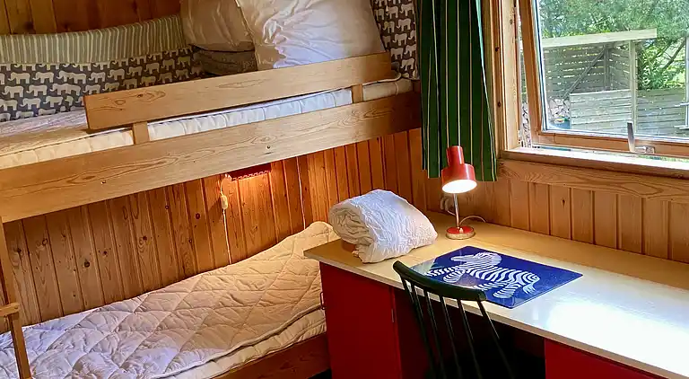 Sommerhushygge ikke langt fra strand og skov