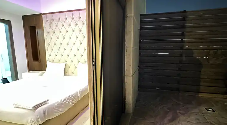 Charmantes Amman Apartment mit Elektroheizung und Poolzugang