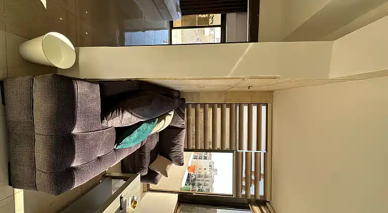 Charmantes Amman Apartment mit Elektroheizung und Poolzugang