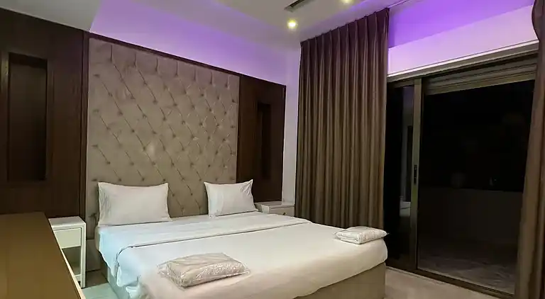 Charmantes Amman Apartment mit Elektroheizung und Poolzugang