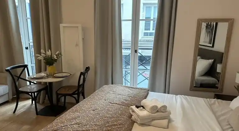 Apartment in Sentier