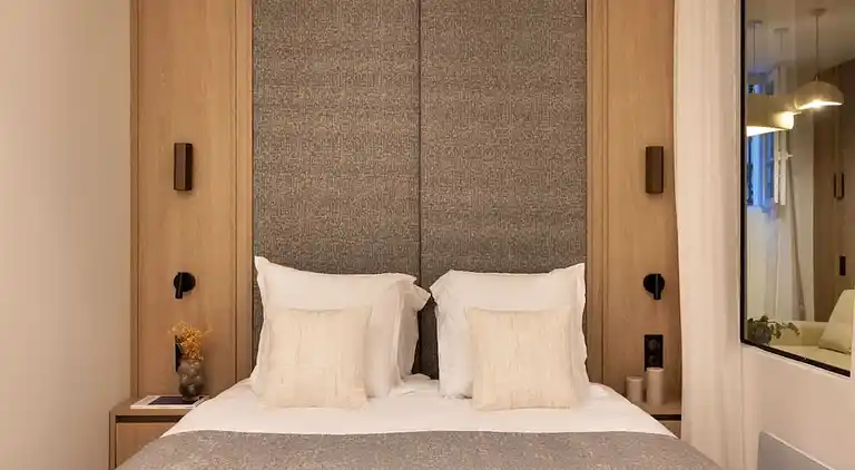 Apartment in Upper Marais