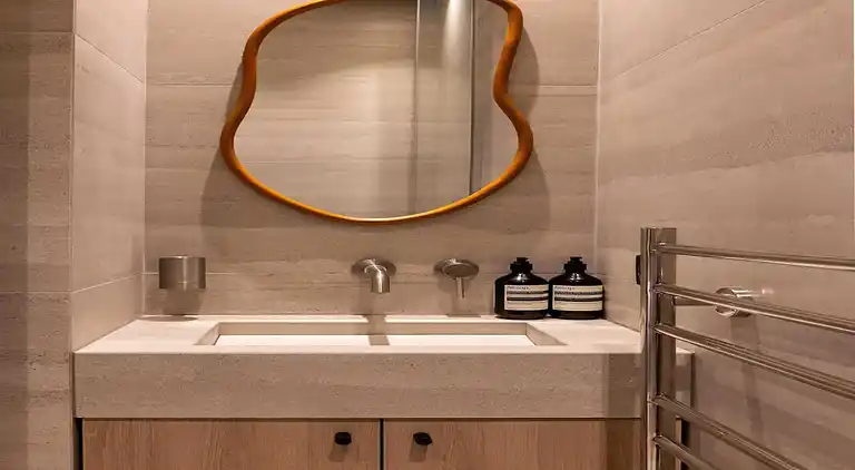 Apartment in Upper Marais