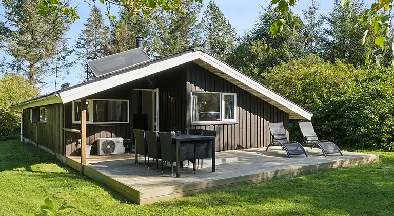 Ferienhaus auf Naturgrund 800 m von Nordsee