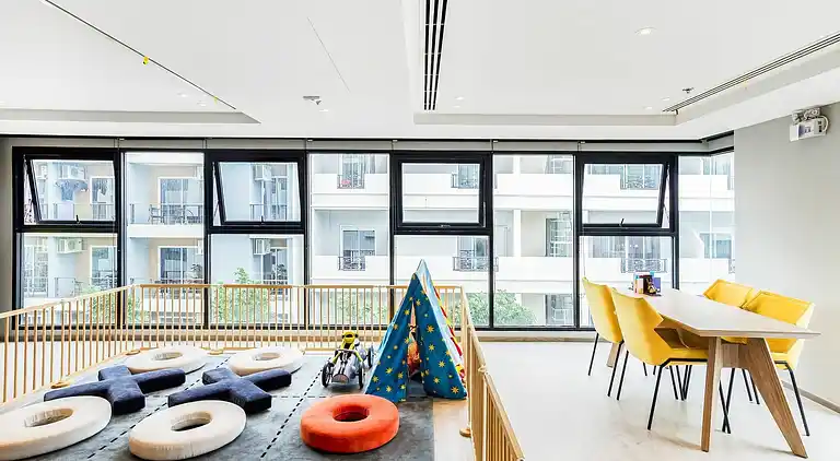 Tolle Lage mit Infinity-Pool - Zentral-Pattaya