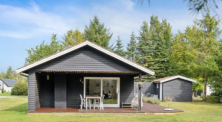 Neu renoviertes Ferienhaus mit Außenwhirlpool