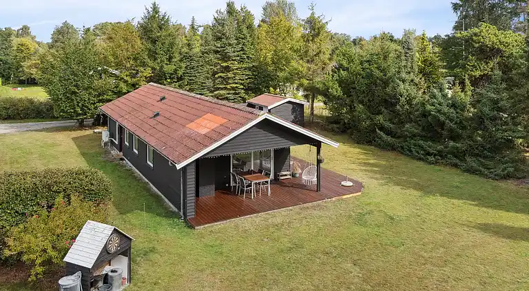 Neu renoviertes Ferienhaus mit Außenwhirlpool