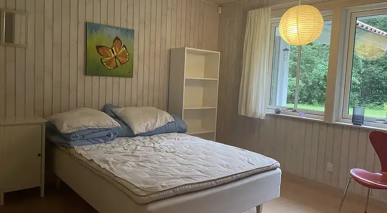 Stor feriebolig tæt på naturen