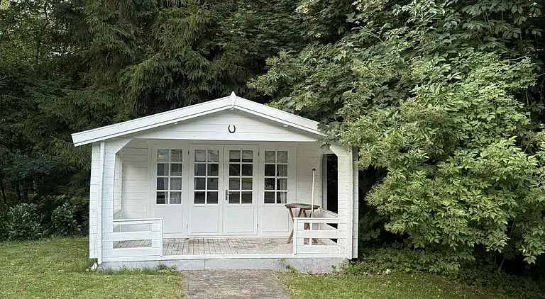 Stor feriebolig tæt på naturen