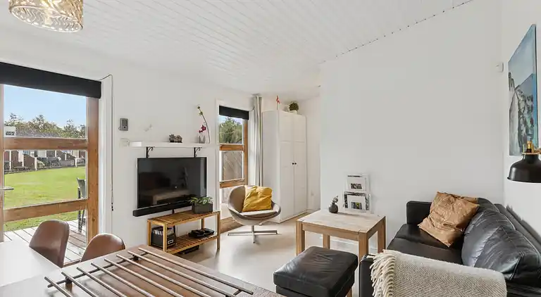Lys feriebolig nær strand og pool i Dueodde