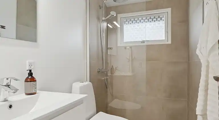 Renoviertes klassisches Ferienhaus am Strand