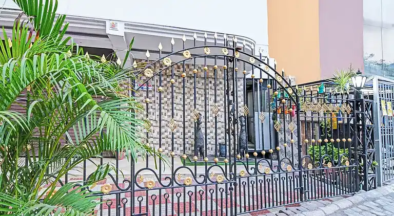 Ferienhaus in Narayantola East