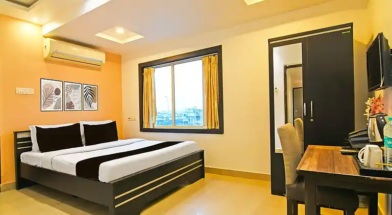 Ferienhaus in Narayantola East