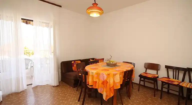3-Zimmer-Ferienwohnung mit Terrasse und Meerblick Ugljan