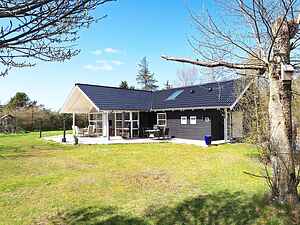 Sommerhus i Hou
