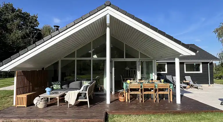 Oplev skøn bugt og natur i smukke Kostræde Banker