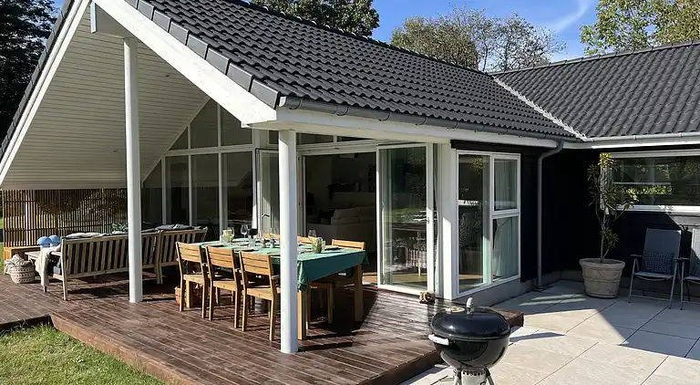 Oplev skøn bugt og natur i smukke Kostræde Banker