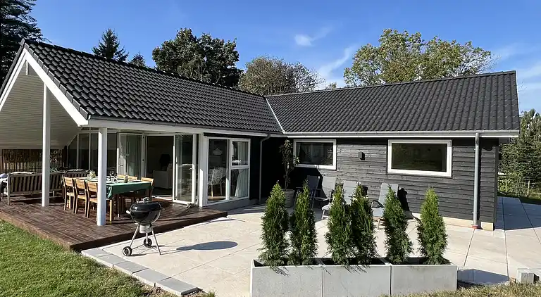 Oplev skøn bugt og natur i smukke Kostræde Banker