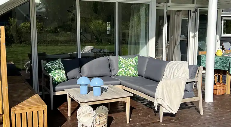 Oplev skøn bugt og natur i smukke Kostræde Banker