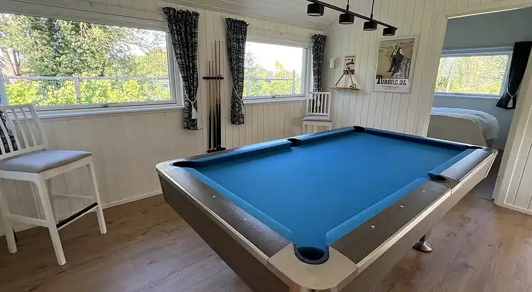 Oplev skøn bugt og natur i smukke Kostræde Banker