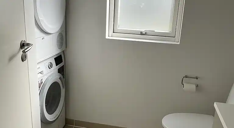 Oplev skøn bugt og natur i smukke Kostræde Banker