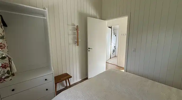 Oplev skøn bugt og natur i smukke Kostræde Banker