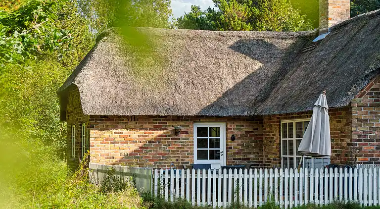 Charmantes Reetdachhaus nahe der Nordsee