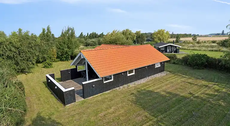 Gemütliches Haus nah am Strand mit Garten