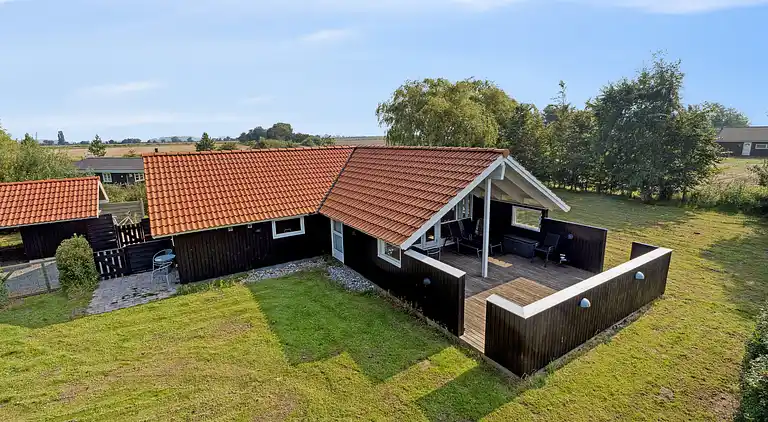 Gemütliches Haus nah am Strand mit Garten