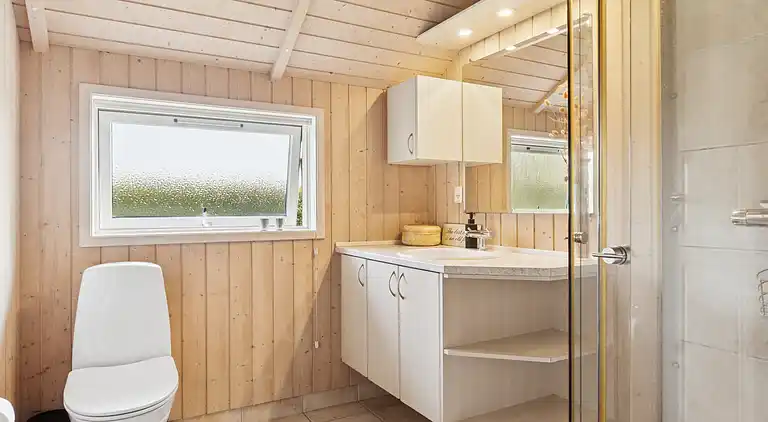 Gemütliches Haus nah am Strand mit Garten