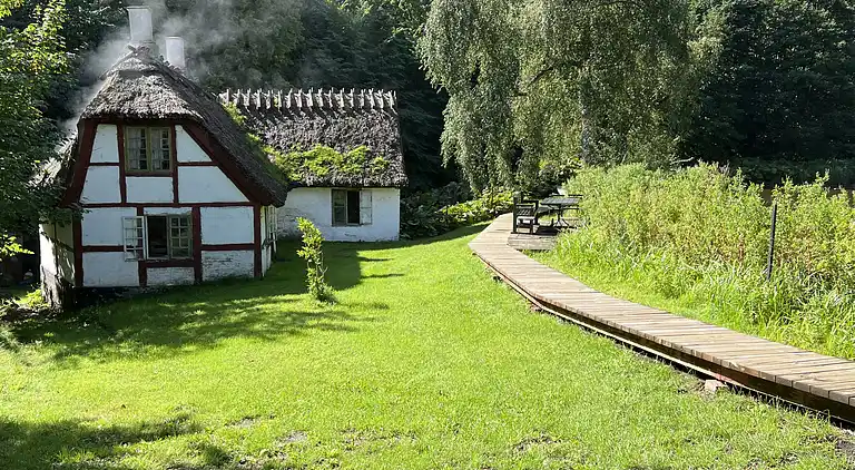 Oplev skøn bugt og natur i smukke Kostræde Banker