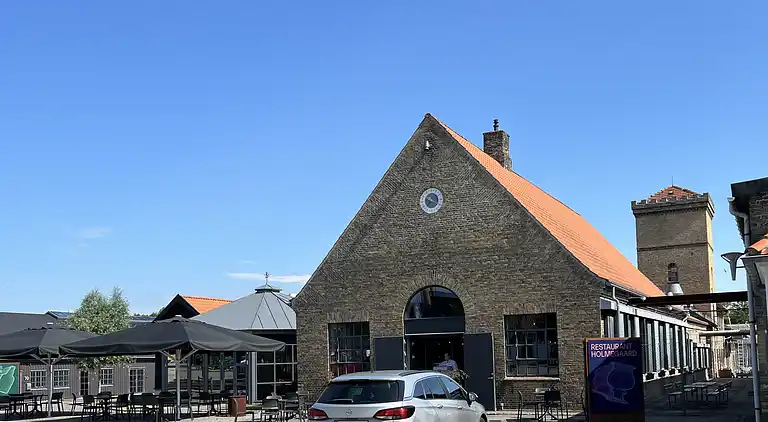 Oplev skøn bugt og natur i smukke Kostræde Banker