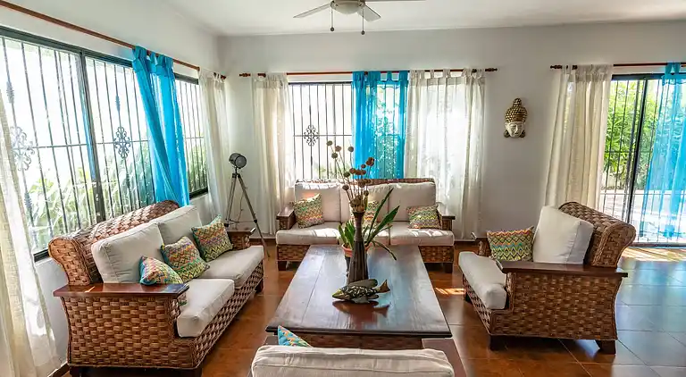 Natural Pool Villa, perfekt für Familien