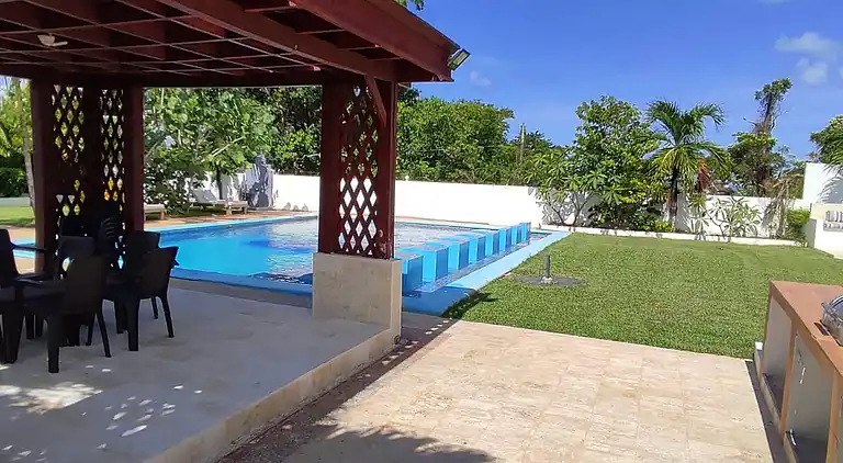 Natural Pool Villa, perfekt für Familien